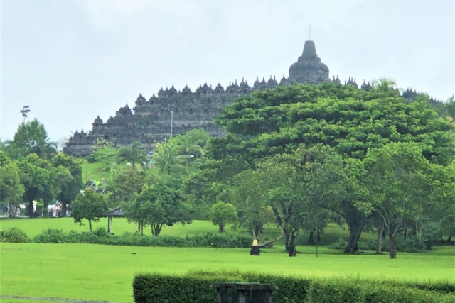 Private Car Charter with Driver near Borobudur Temple